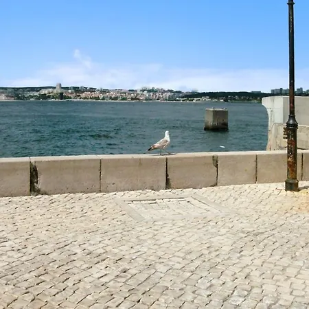 Holiday Av. Bulhao Pato Holiday home