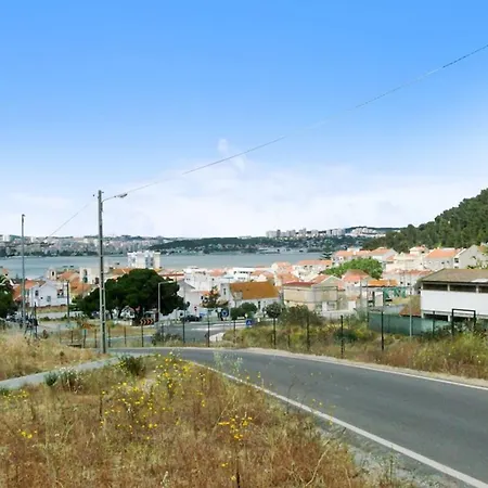 Holiday home Holiday Av. Bulhao Pato *